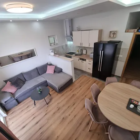 Apartman Lucia Mimice Exterior photo